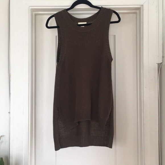 H&M Tops - H&M Forrest green Knit sleeveless tank top tunic womens size small